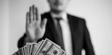 criminal insider trading 390x193 1